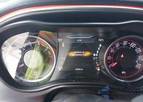 2018 Dodge Challenger R/T z USA, uszkodzony, nr VIN 2C3CDZBT4JH141958